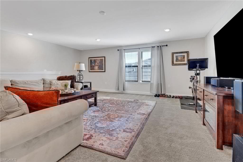 10415 Ventana Ln, Naples, FL 34120-23