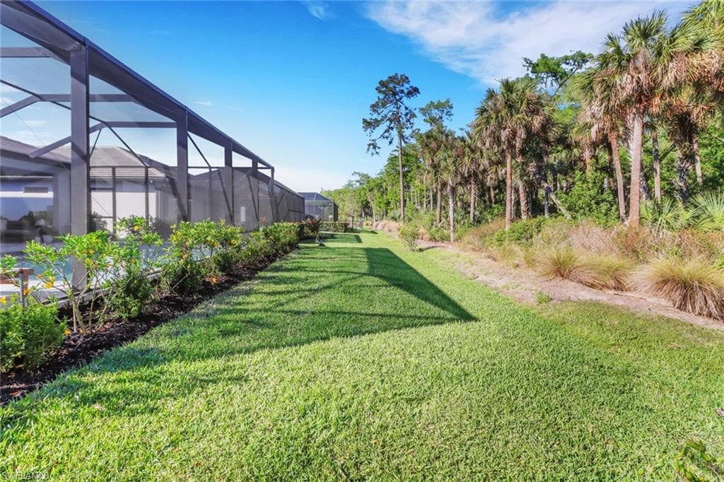 10415 Ventana Ln, Naples, FL 34120-34