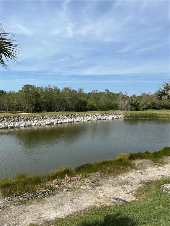 8605 Naples Heritage Dr 2, Naples, FL 34112-20