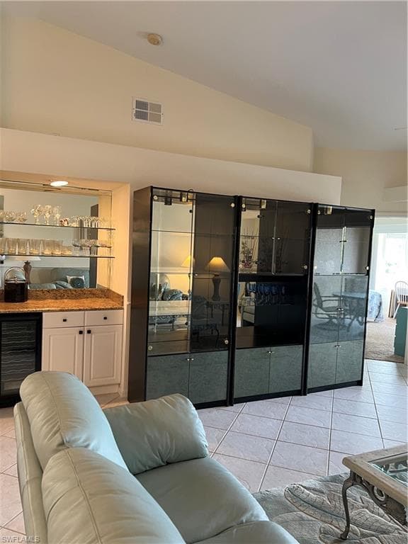 8605 Naples Heritage Dr 2, Naples, FL 34112-8