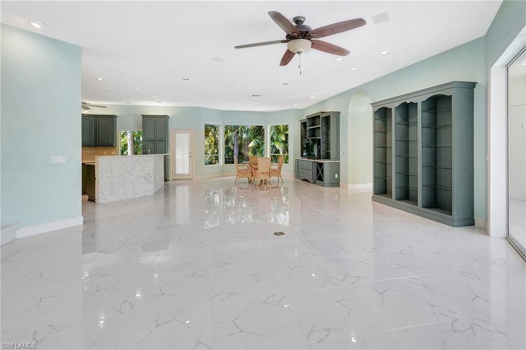27231 Lakeway Ct, Bonita Springs, FL 34134-36