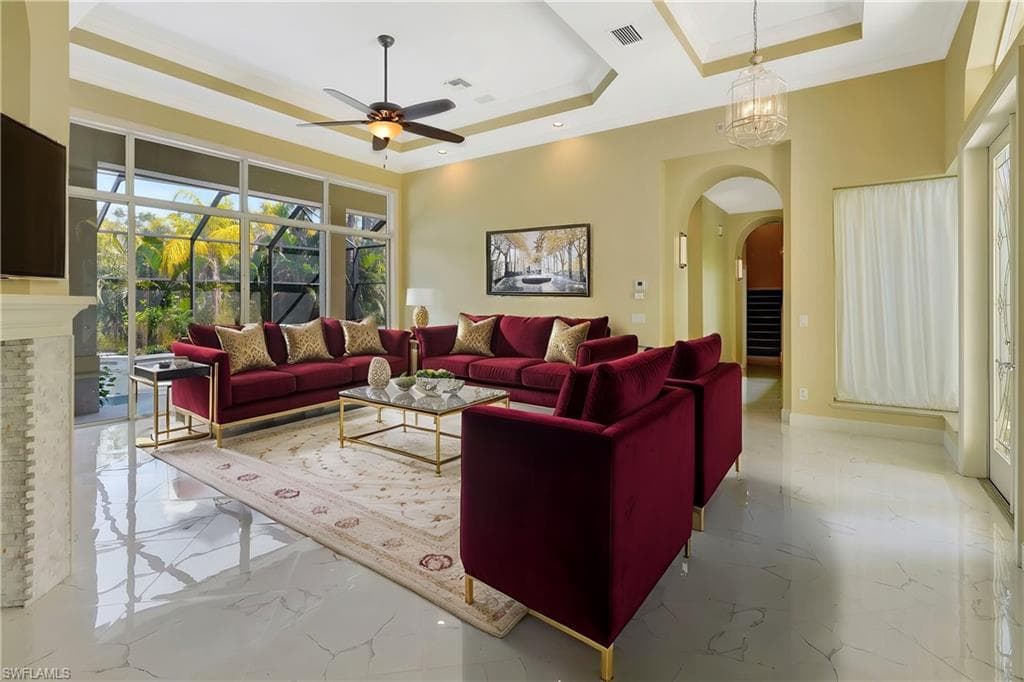 27231 Lakeway Ct, Bonita Springs, FL 34134-6
