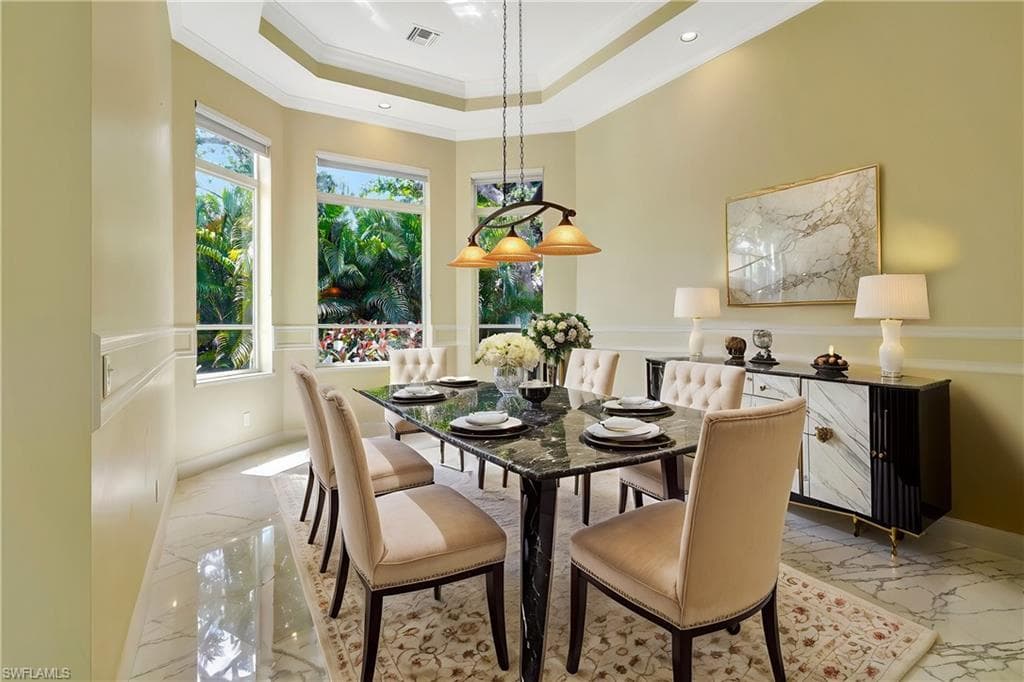 27231 Lakeway Ct, Bonita Springs, FL 34134-8