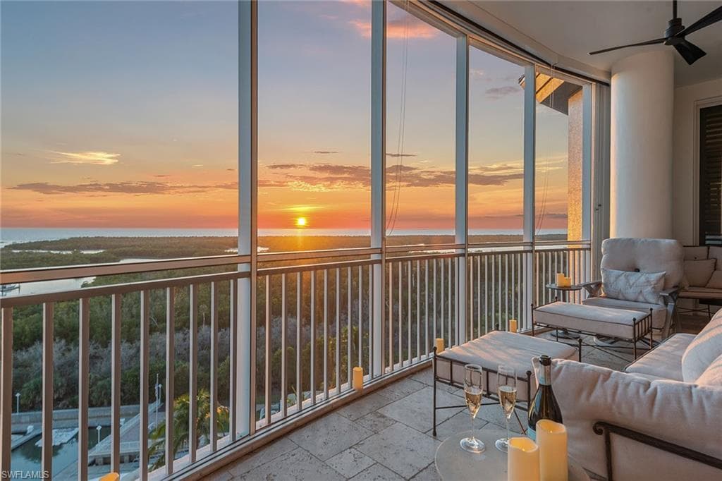 13675 Vanderbilt Dr 1107, Naples, FL 34110-43