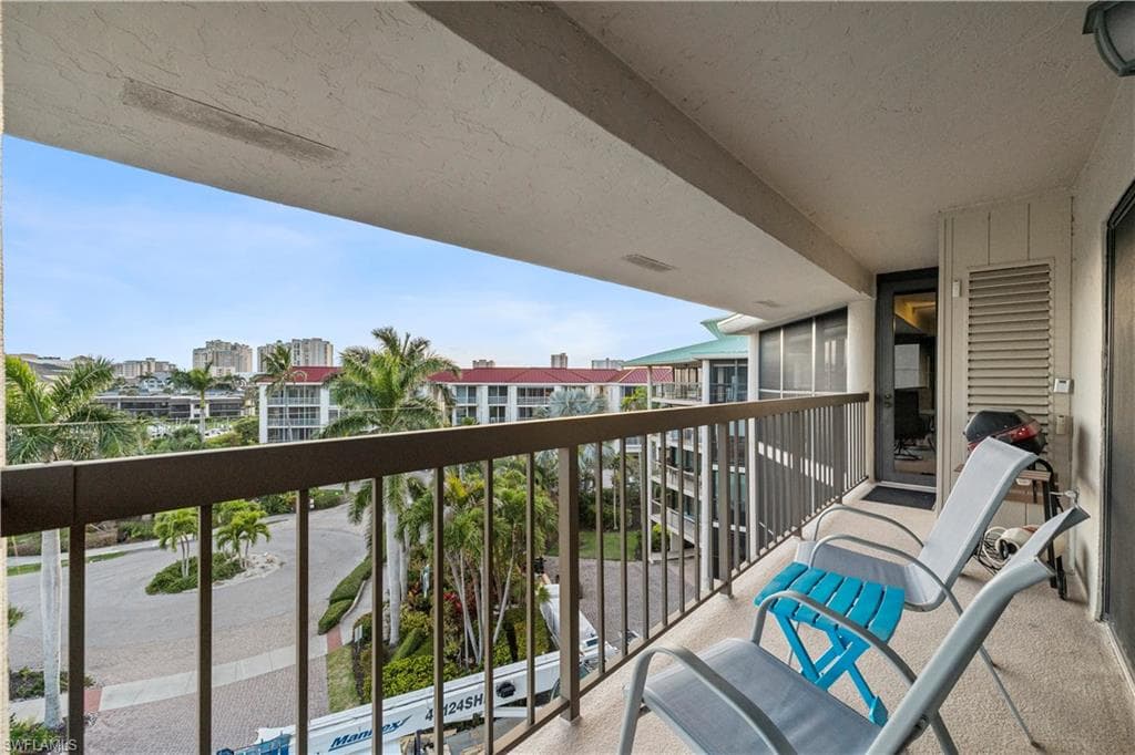 845 Collier Ct 503, Marco Island, FL 34145-28