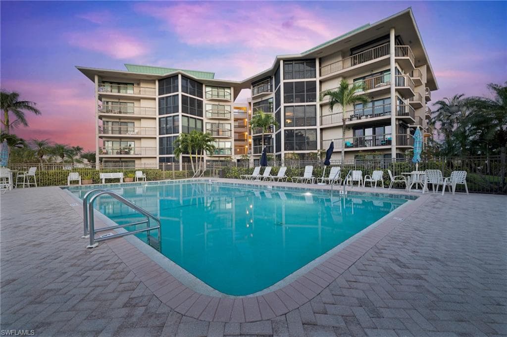 845 Collier Ct 503, Marco Island, FL 34145-4