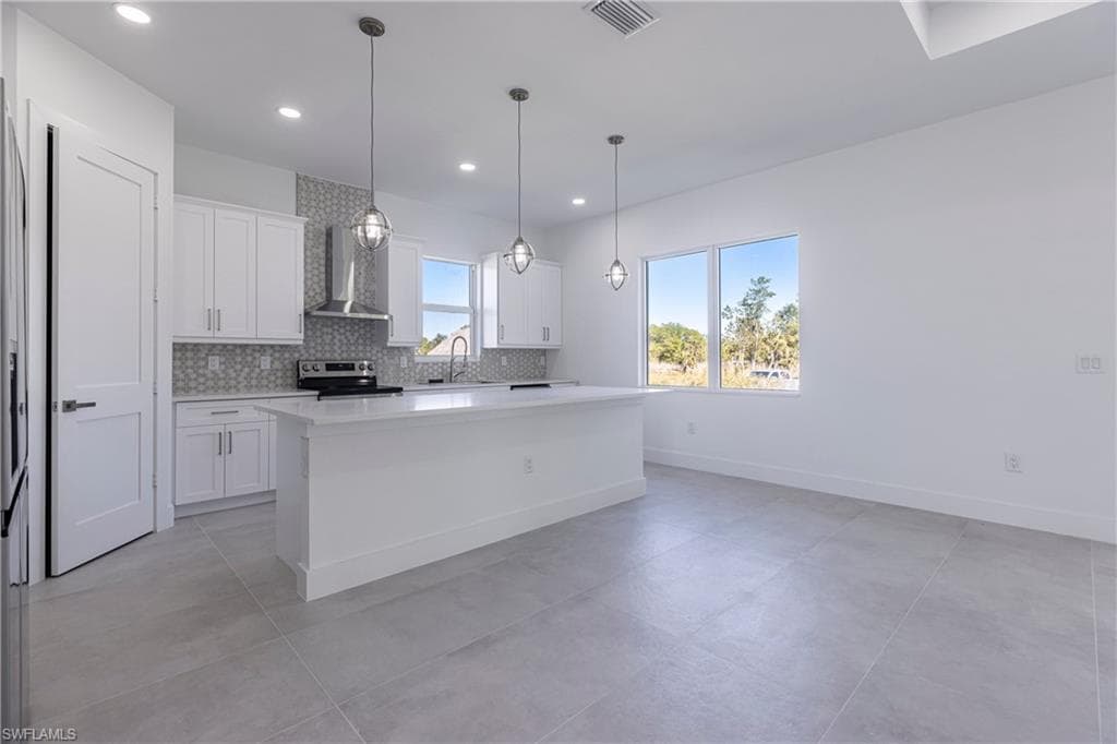 3533 22nd Ave SE, Naples, FL 34117-20