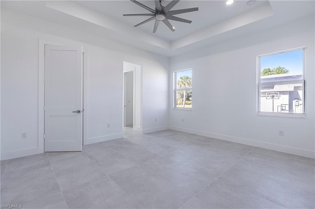 3533 22nd Ave SE, Naples, FL 34117-22