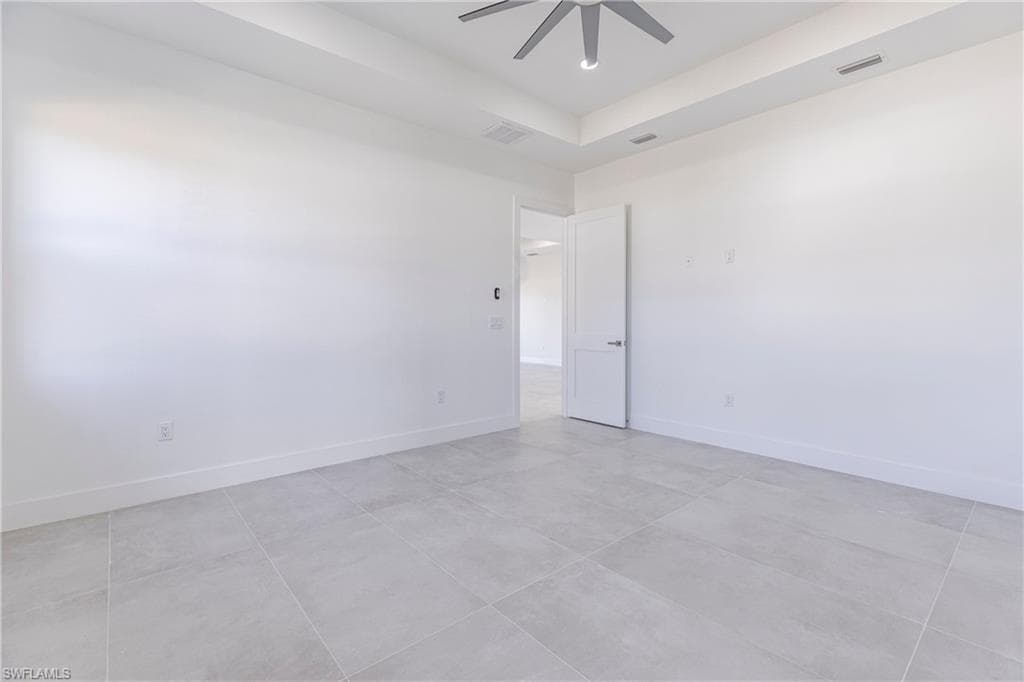 3533 22nd Ave SE, Naples, FL 34117-25