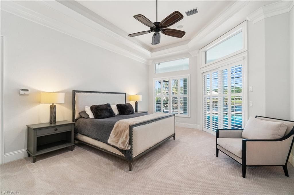 4785 Kittiwake Ct, Naples, FL 34119-21