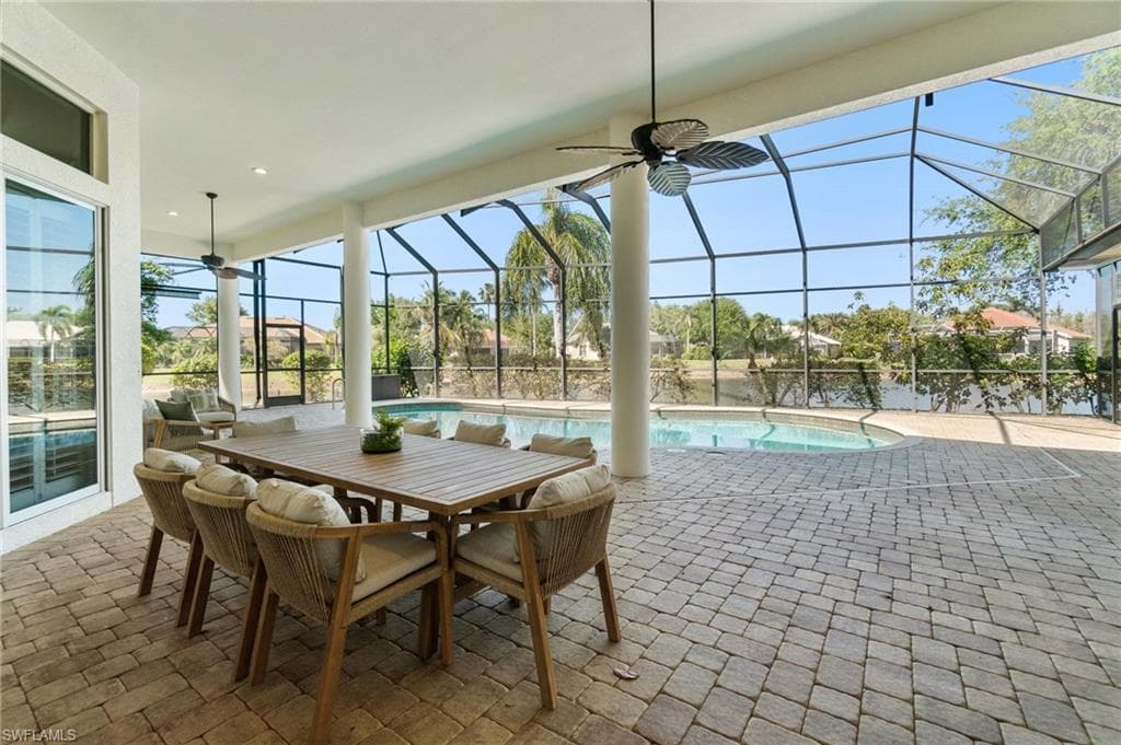 4785 Kittiwake Ct, Naples, FL 34119-35