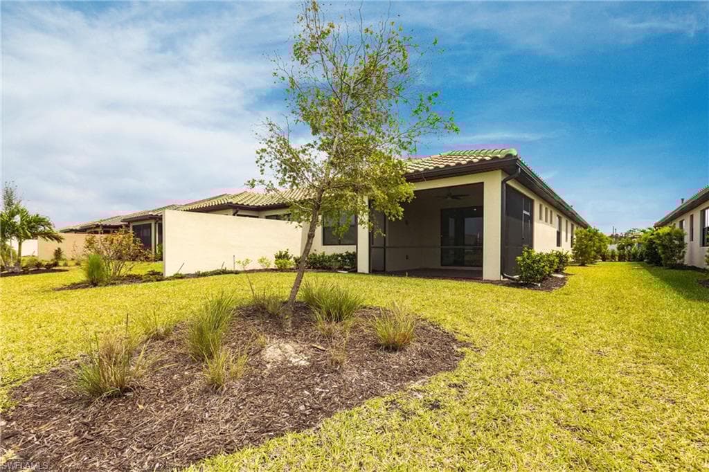 17432 Corsini Dr, Fort Myers, FL 33913-27