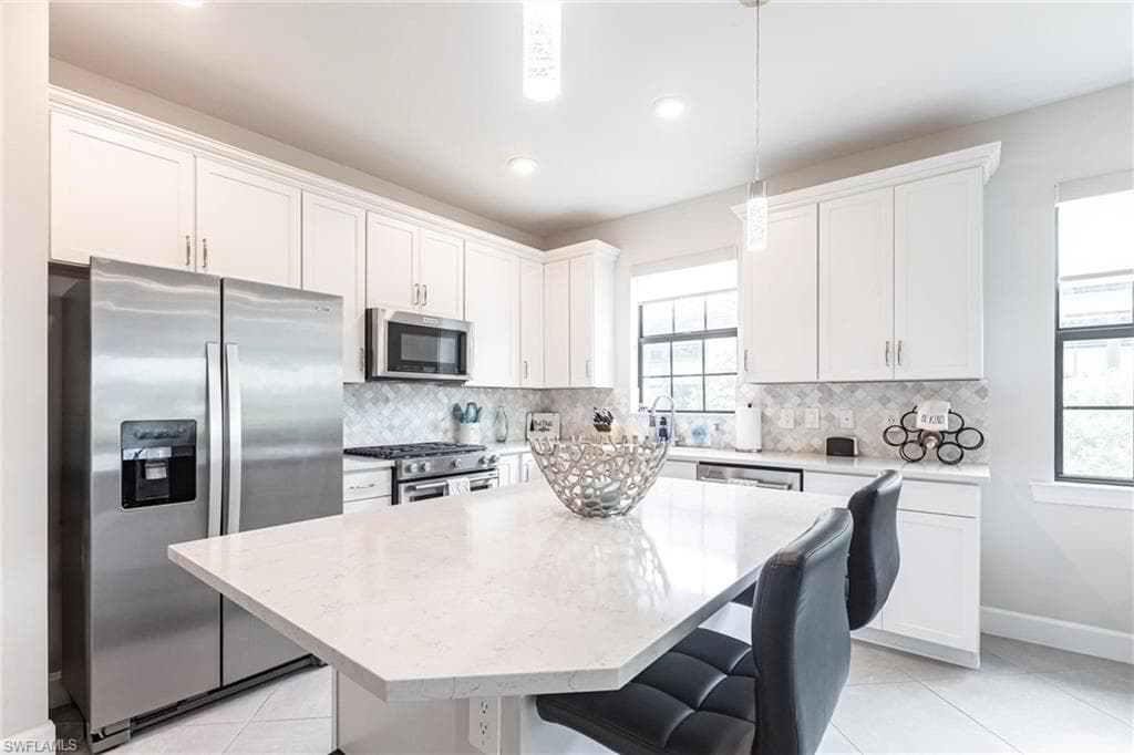 17432 Corsini Dr, Fort Myers, FL 33913-3