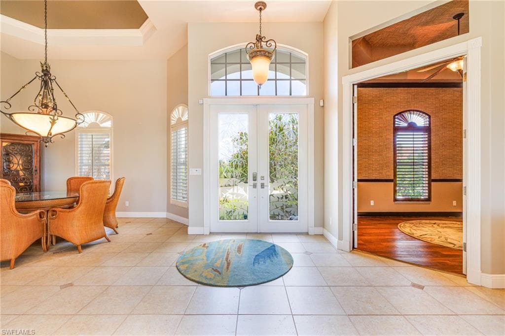 951 Beaver Ct, Marco Island, FL 34145-9