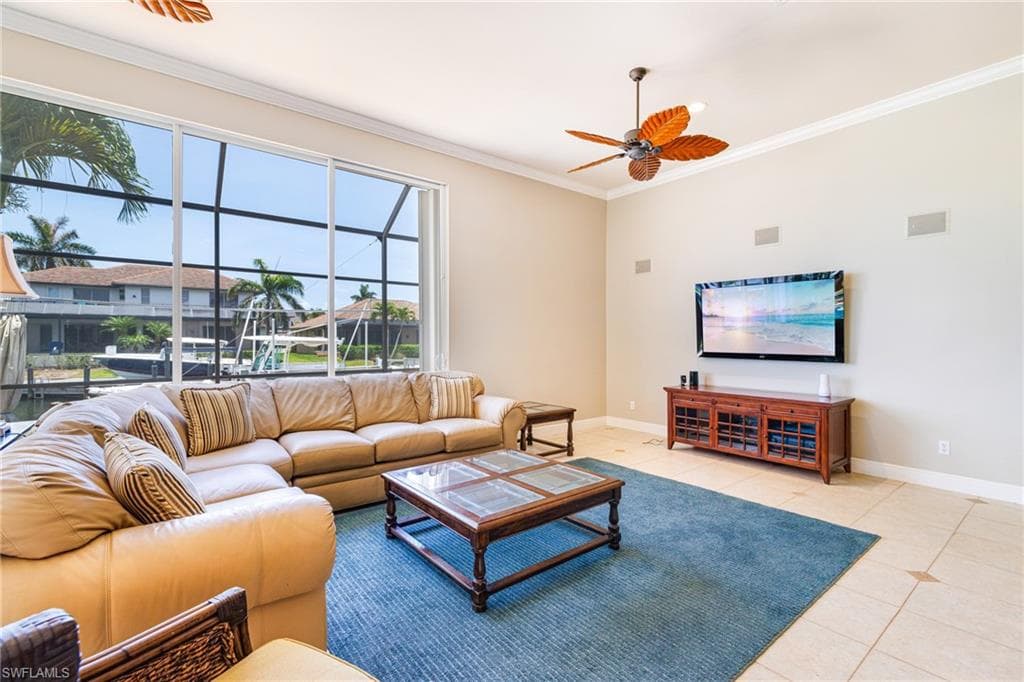 951 Beaver Ct, Marco Island, FL 34145-14