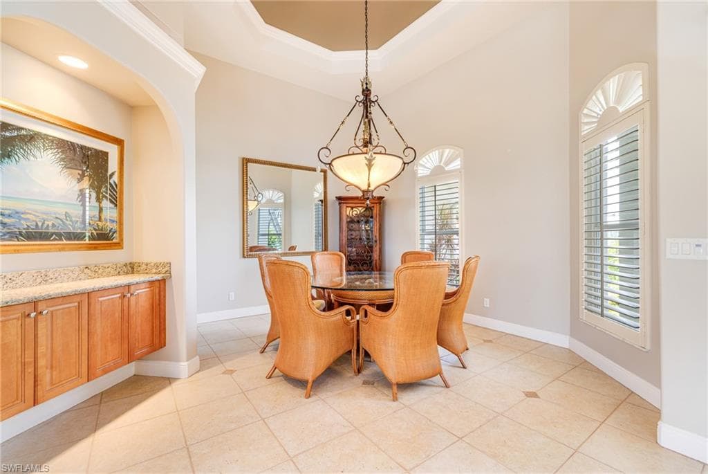951 Beaver Ct, Marco Island, FL 34145-21