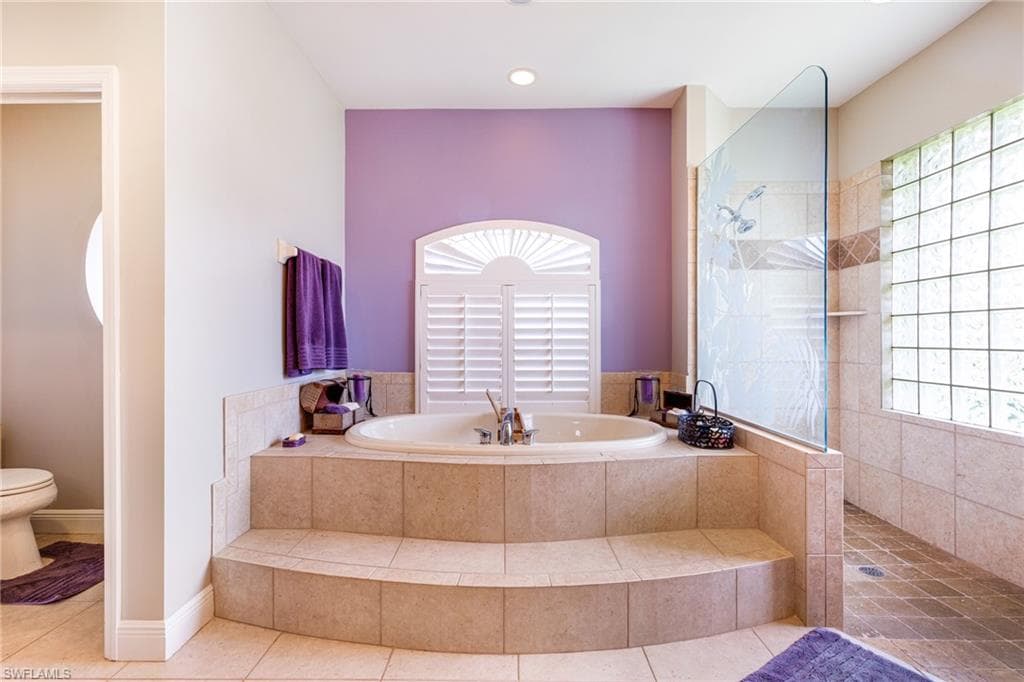 951 Beaver Ct, Marco Island, FL 34145-26