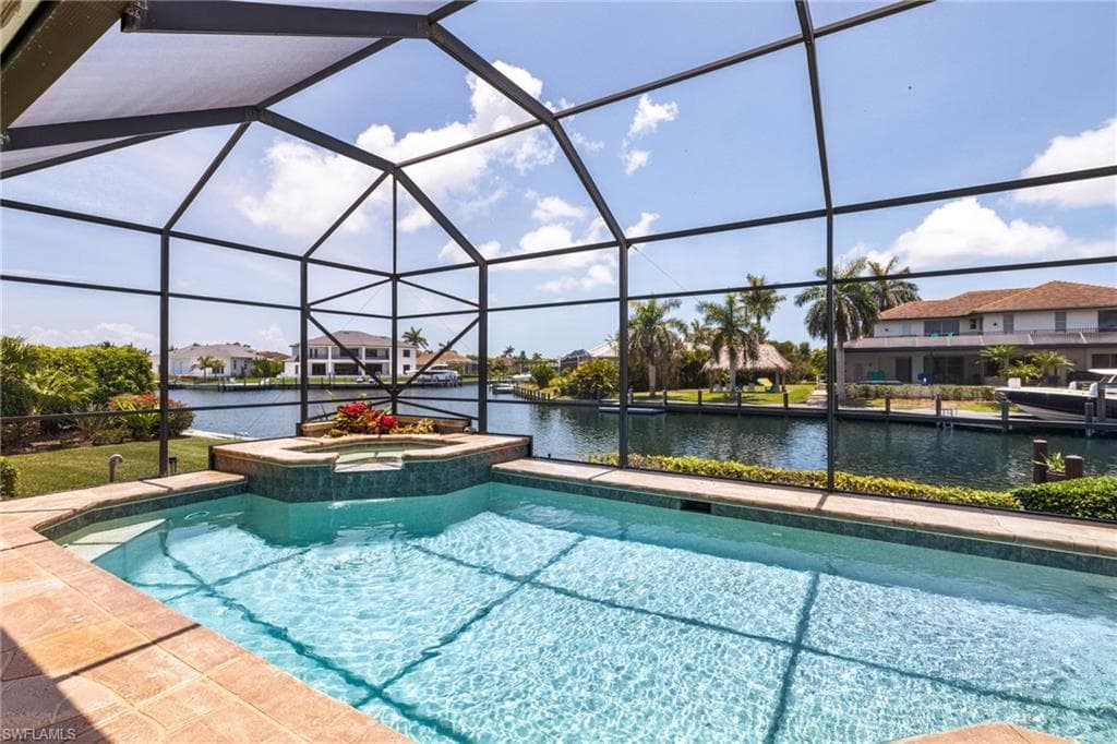 951 Beaver Ct, Marco Island, FL 34145-38