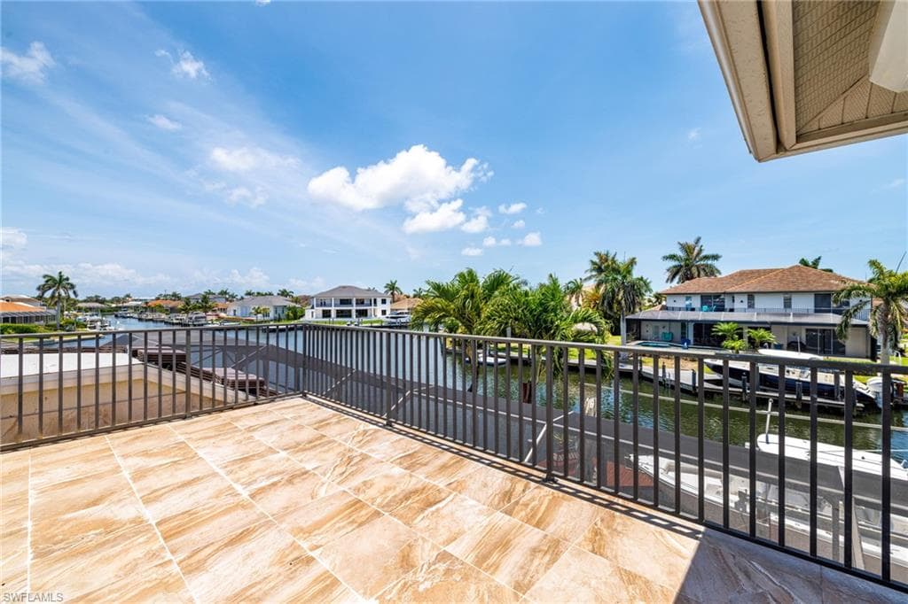 951 Beaver Ct, Marco Island, FL 34145-44