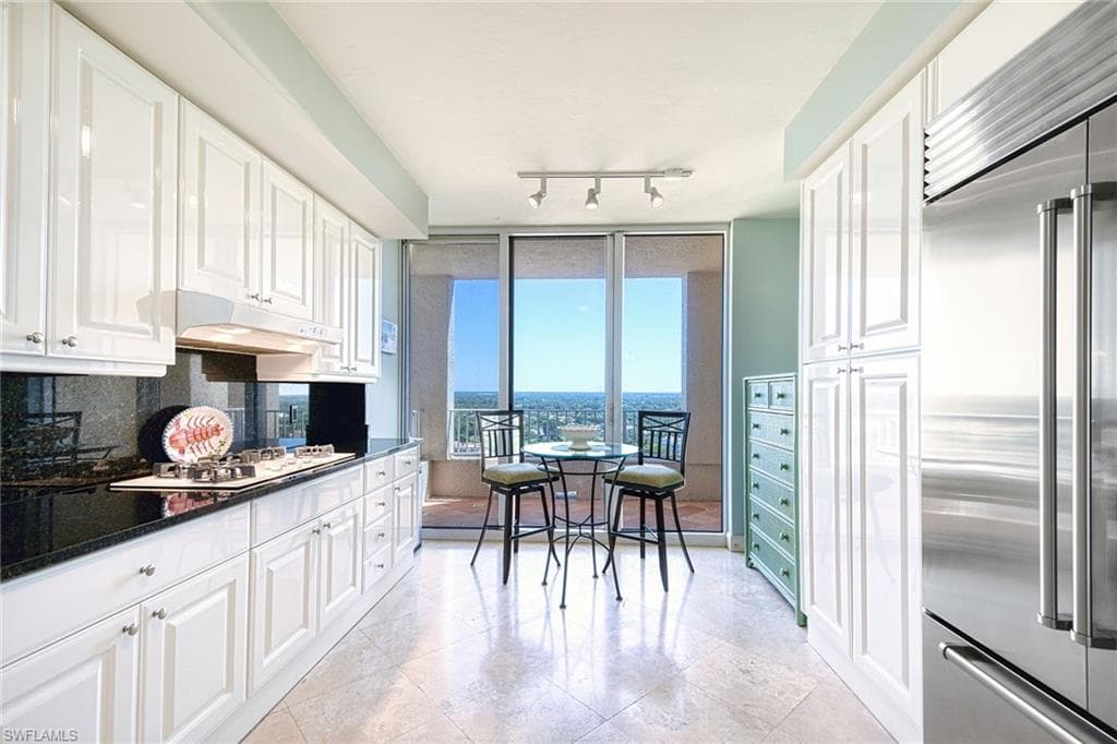 6597 Nicholas Blvd 1902, Naples, FL 34108-11