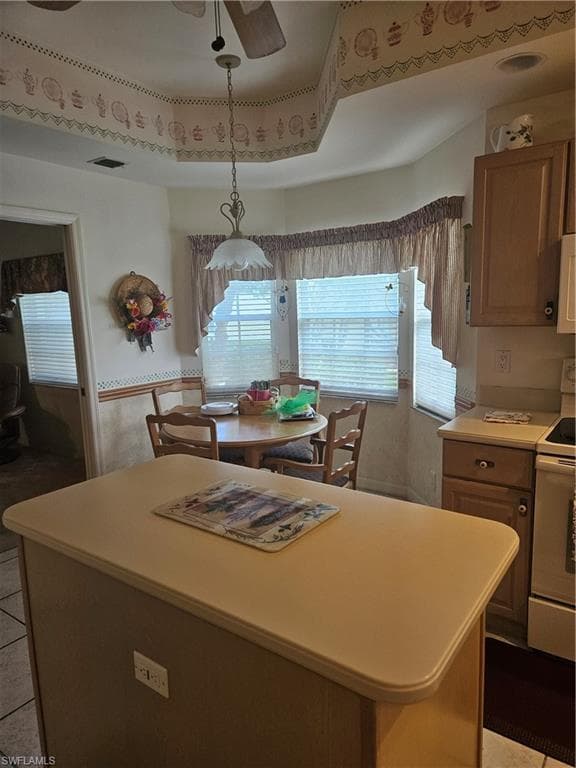 8440 Mystic Greens Way 1001, Naples, FL 34113-12