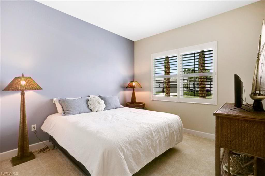 11543 Jacaranda Dr, Naples, FL 34120-26