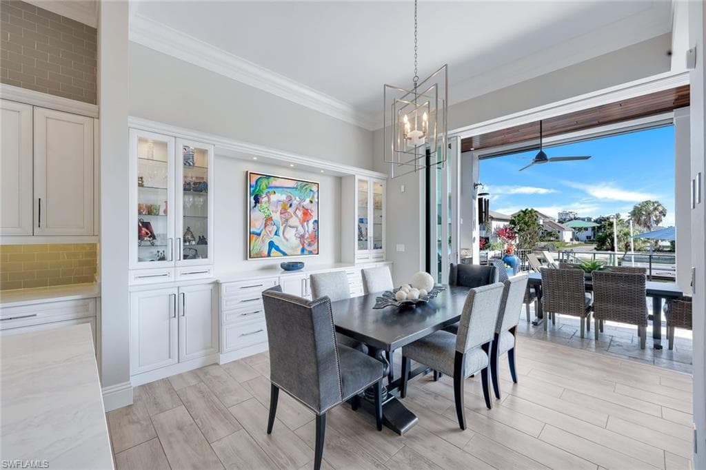 342 Trade Winds Ave, Naples, FL 34108-23