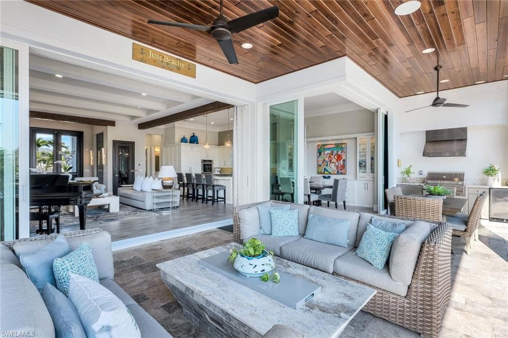 342 Trade Winds Ave, Naples, FL 34108-43
