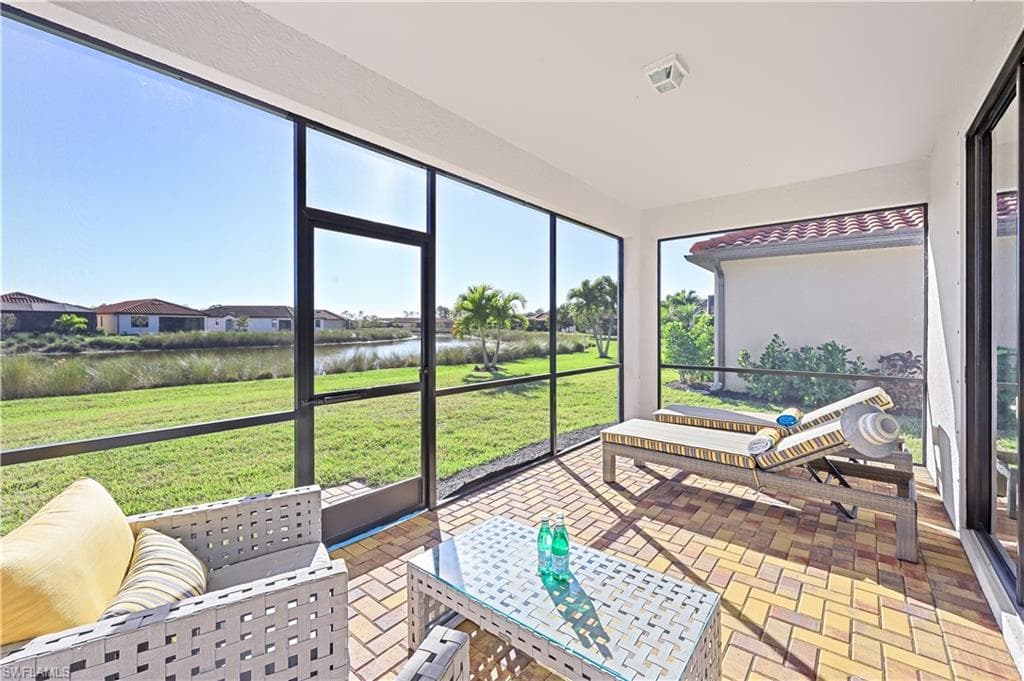 1559 Marton Ct, Naples, FL 34113-19