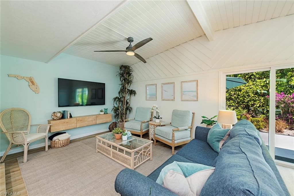 1971 Holiday Ln, Naples, FL 34104-10