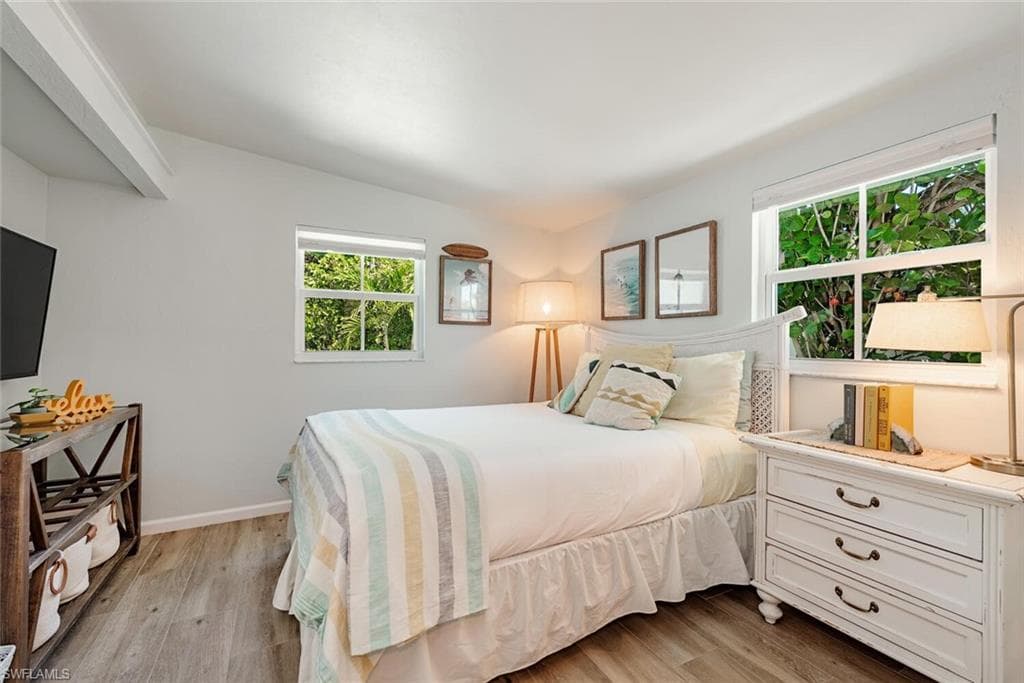 1971 Holiday Ln, Naples, FL 34104-14