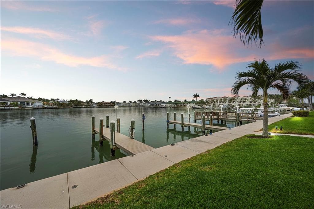 3000 Gulf Shore Blvd N 103, Naples, FL 34103-3