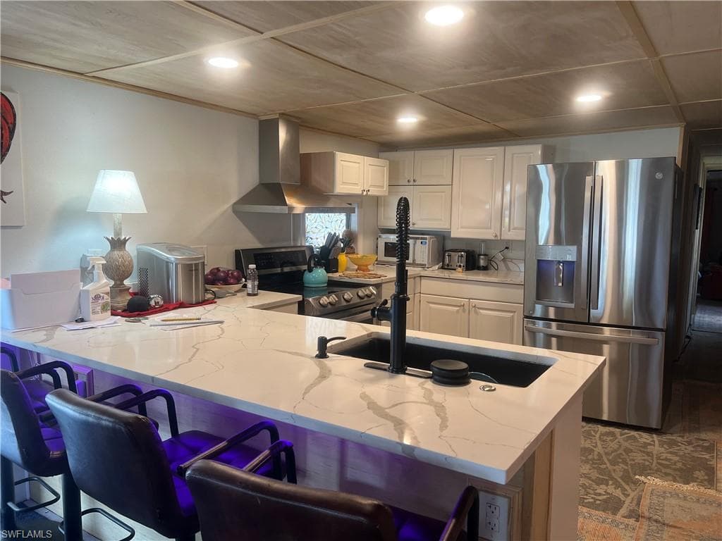 777 Walkerbilt Rd 34, Naples, FL 34110-2