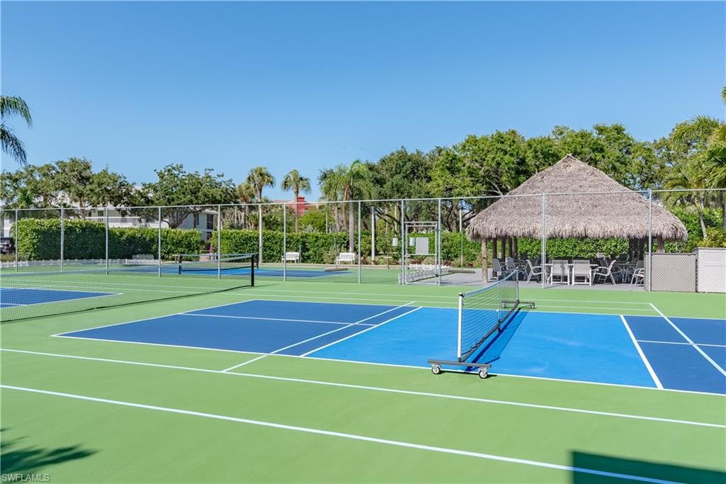 661 Elkcam Cir 911, Marco Island, FL 34145-32
