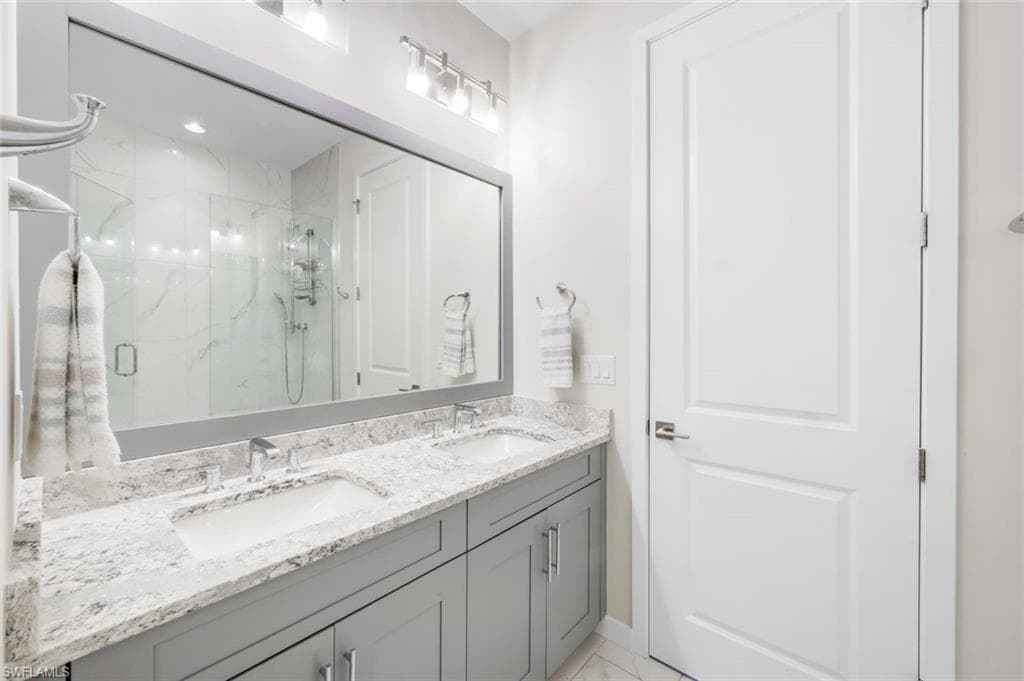 13058 Pembroke Dr, Naples, FL 34105-14