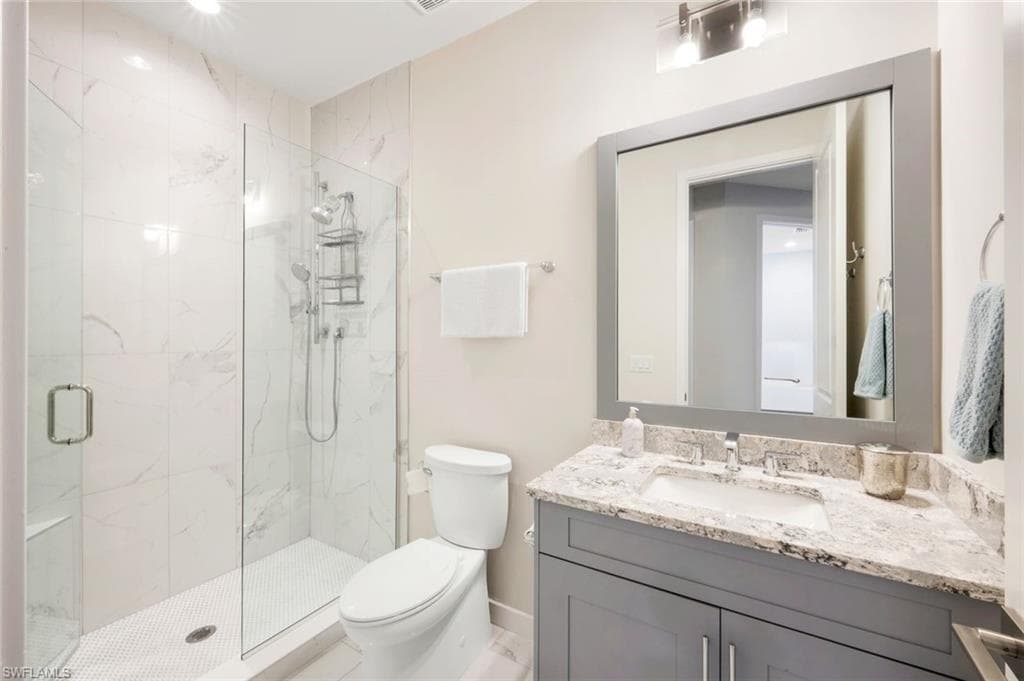 13058 Pembroke Dr, Naples, FL 34105-19