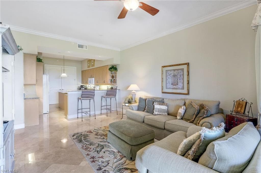 560 El Camino Real 1202, Naples, FL 34119-8