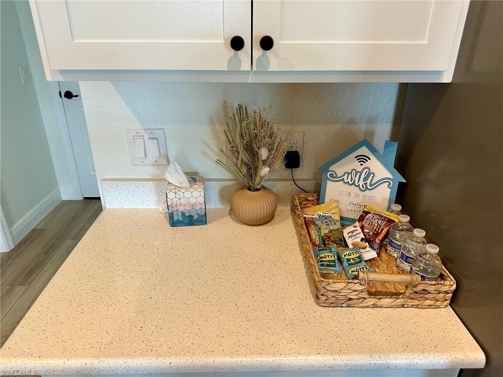 926 23rd Pl, Cape Coral, FL 33990-25