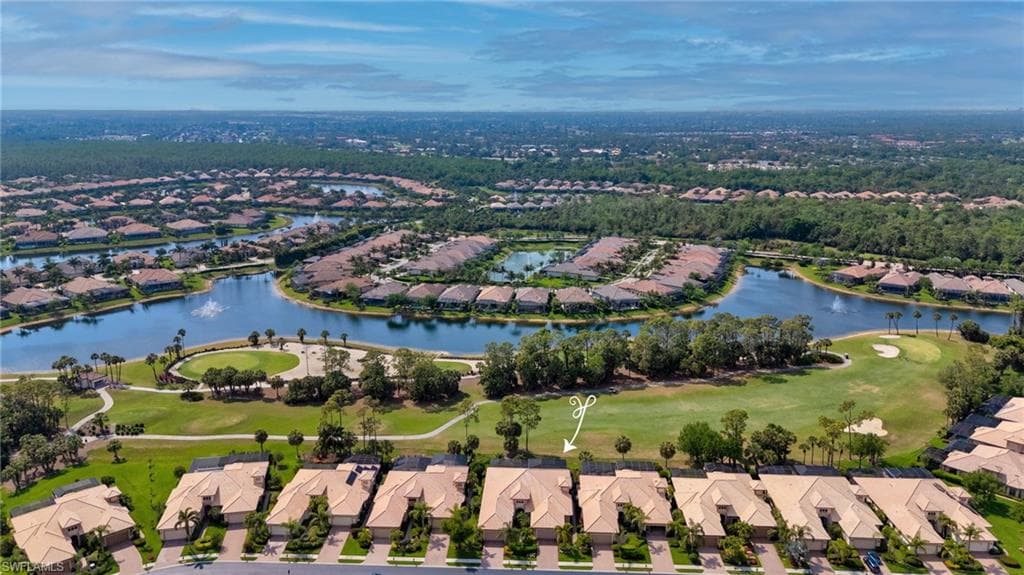7523 Moorgate Point Way, Naples, FL 34113-2