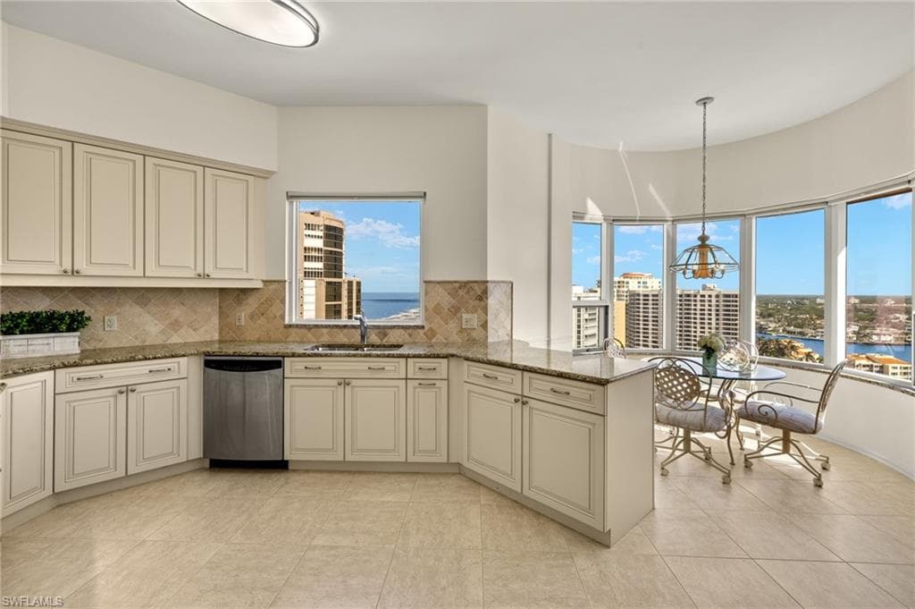 4251 Gulf Shore Blvd N Ph-a, Naples, FL 34103-16