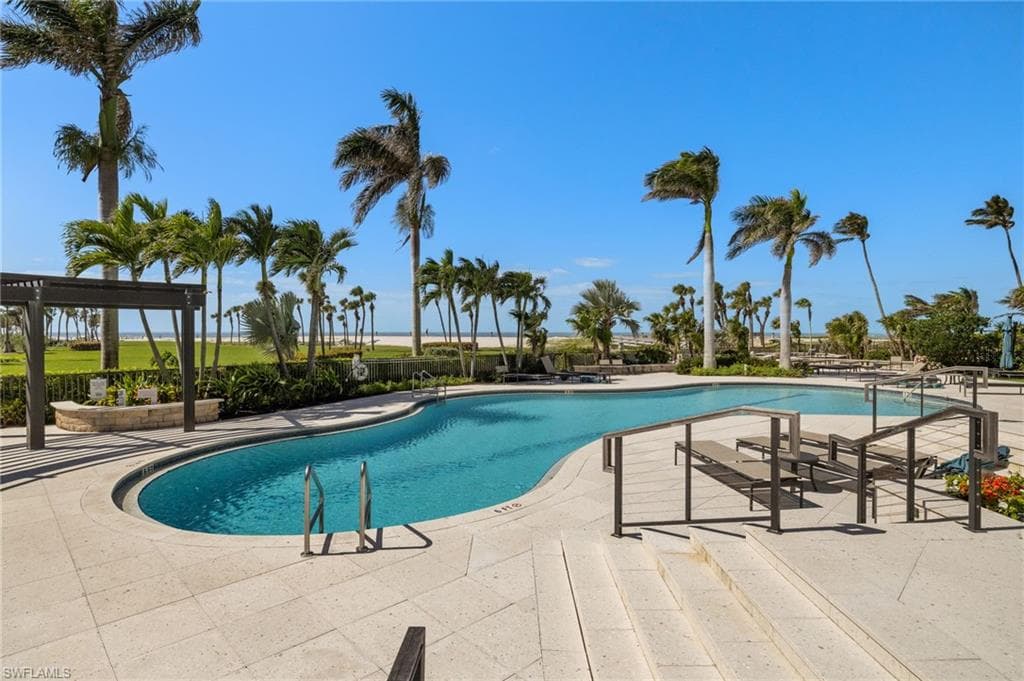 4251 Gulf Shore Blvd N Ph-a, Naples, FL 34103-3