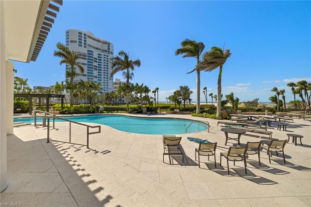 4251 Gulf Shore Blvd N Ph-a, Naples, FL 34103-4