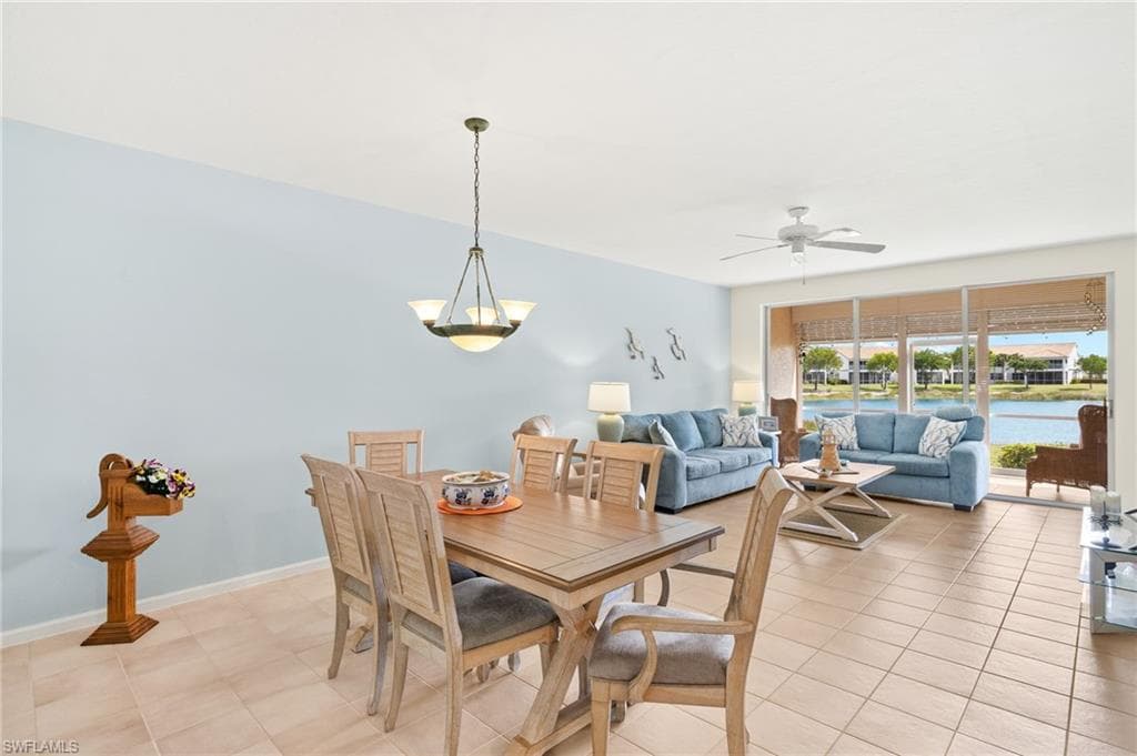 550 Saratoga Cir E104, Naples, FL 34104-9