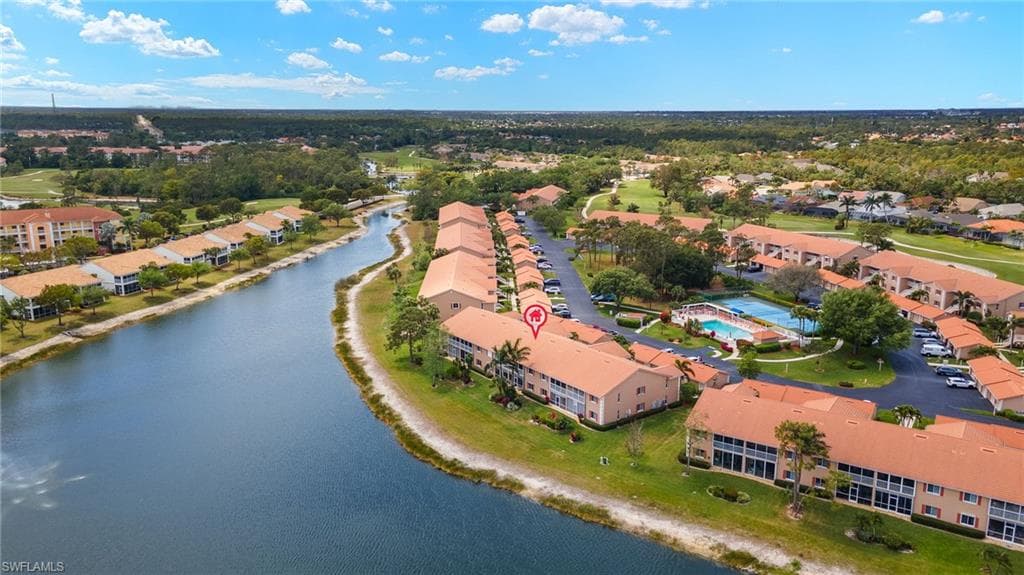 550 Saratoga Cir E104, Naples, FL 34104-31