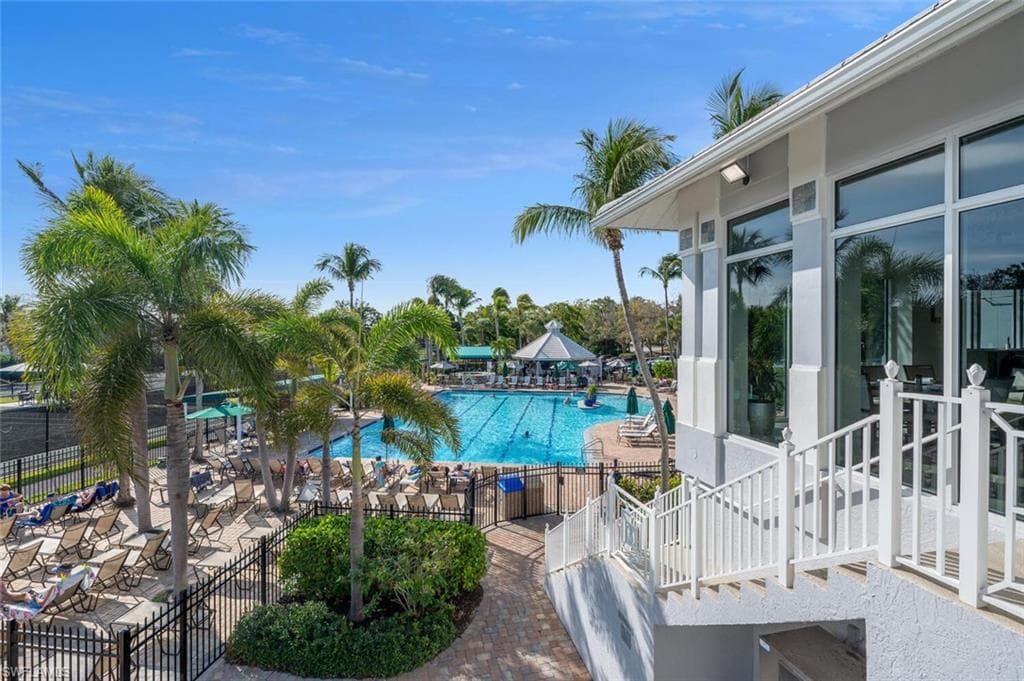 1360 Sweetwater Cv 102, Naples, FL 34110-13