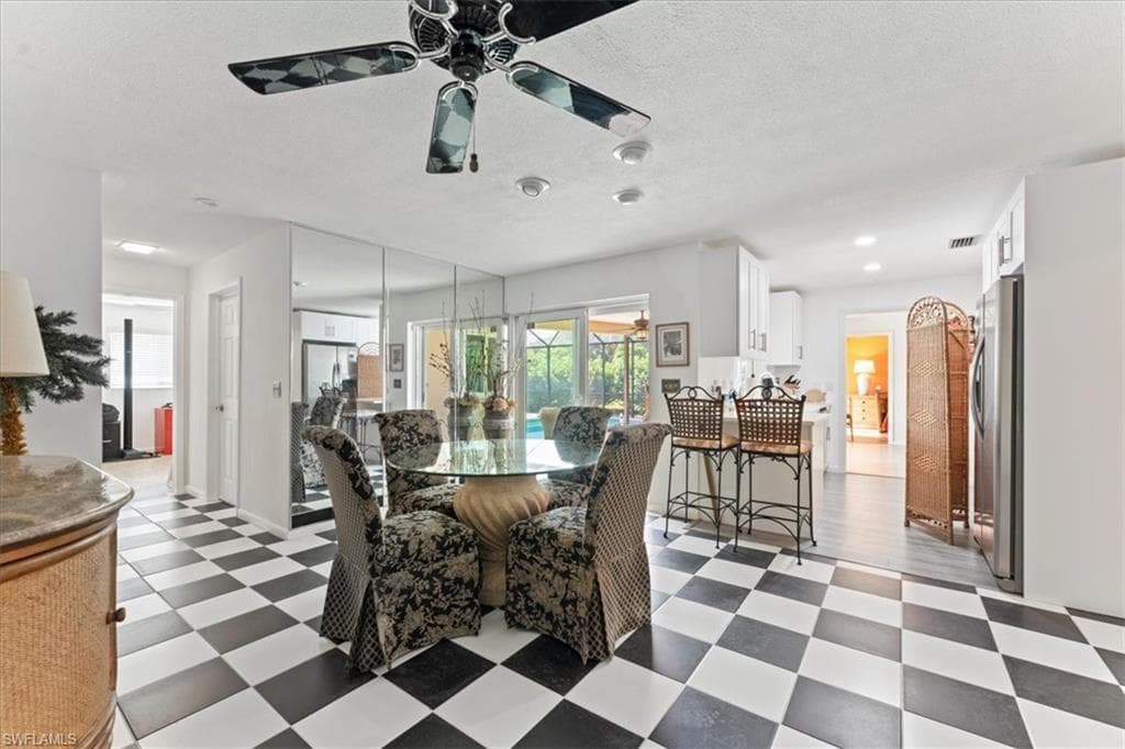 4419 Lakewood Blvd, Naples, FL 34112-13