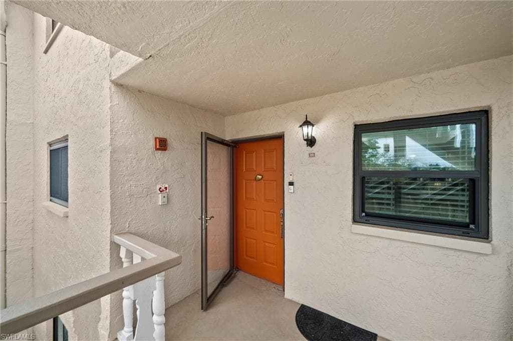 9395 Pennsylvania Ave 35, Bonita Springs, FL 34135-3