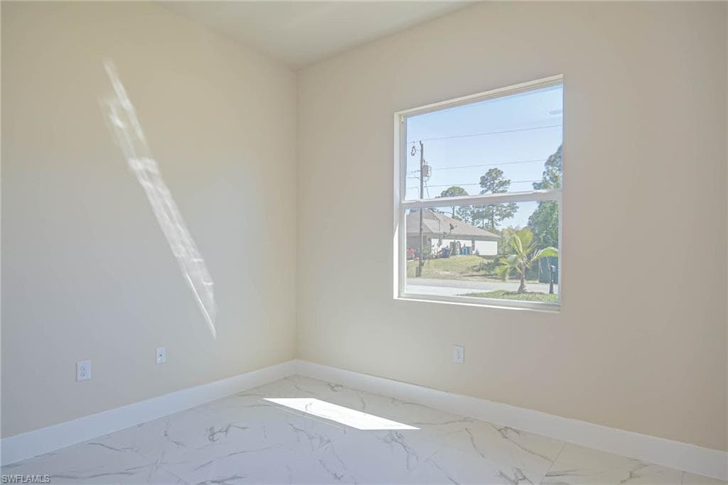 3414 74th St W, Lehigh Acres, FL 33971-19