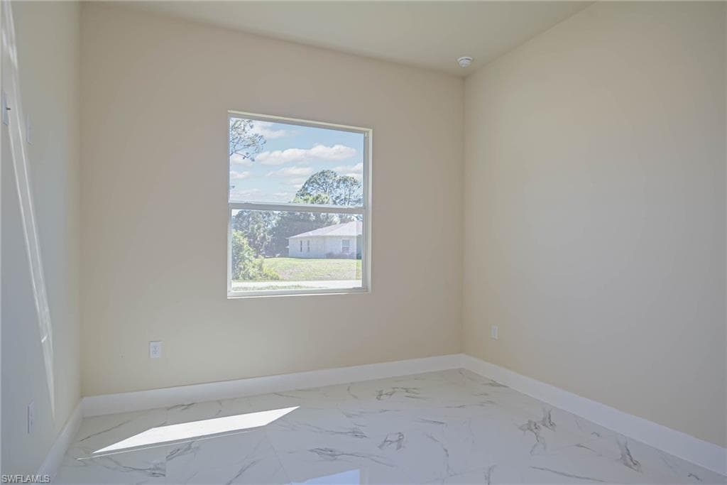 3414 74th St W, Lehigh Acres, FL 33971-20