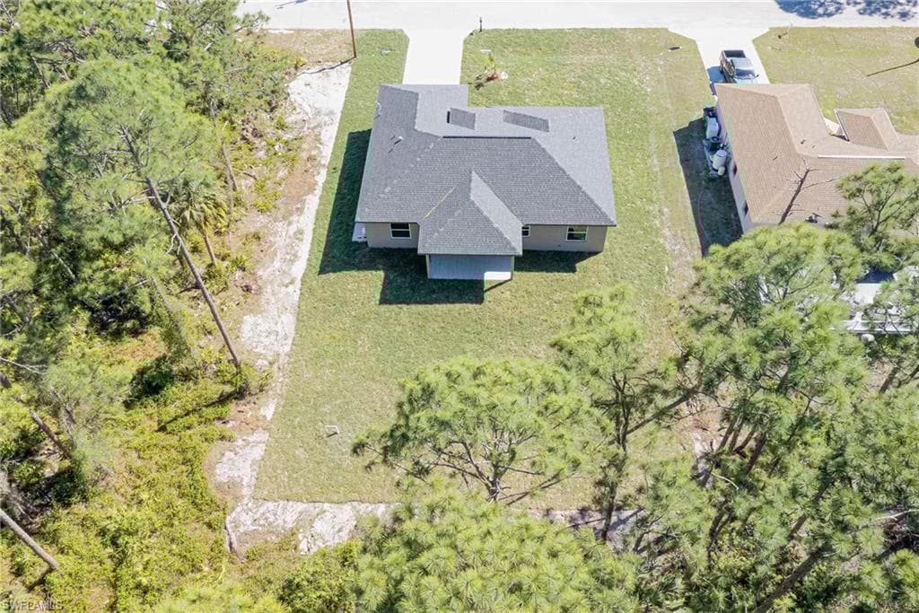 3414 74th St W, Lehigh Acres, FL 33971-27
